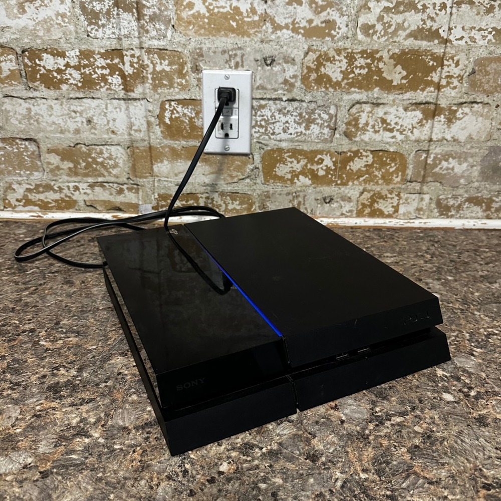 Sony PlayStation 4 Console CUH-1115A 500GB Jet Black Good Condition Gaming